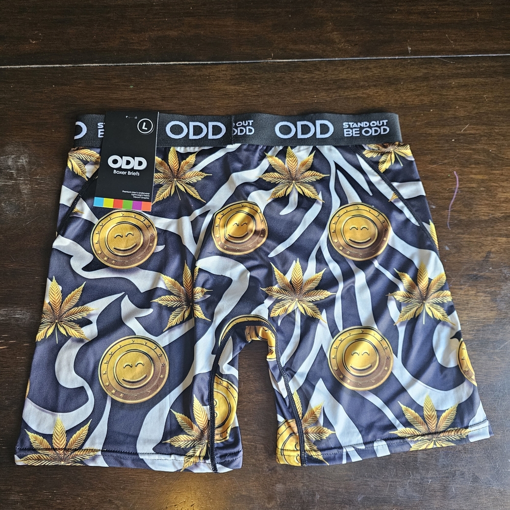 Men’s Black & Gold Patterned Boxer Briefs